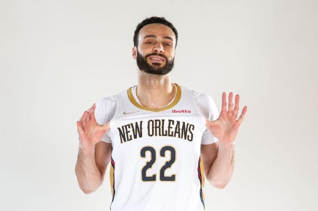 2年2160万！小南斯与鹈鹕提前续约 合同剩3年