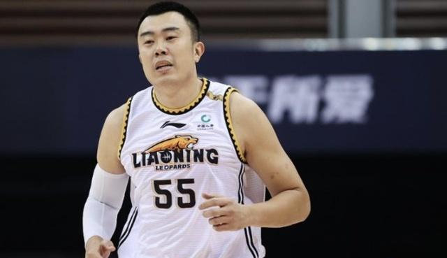 辽宁83-81北京两连胜，本土三巨头合砍52分，郭艾伦大心脏